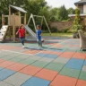 Weatherproof Outdoor Rubber Floor Tiles for Playgrounds and Patios